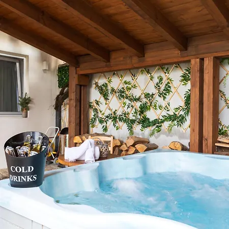 сноуфлейк Snowflake And Snowflake Nyaraló *